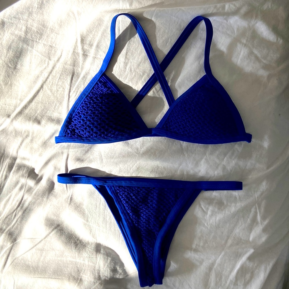 Itsy bikini